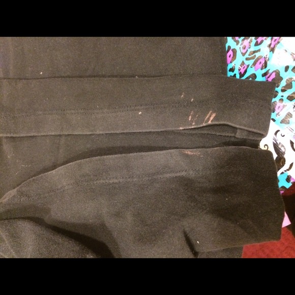 Xxxxxxxxx - Picture 2 of 3