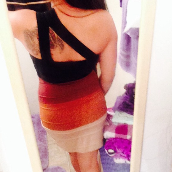 One Shoulder Color Block Dress - Picture 2 of 2
