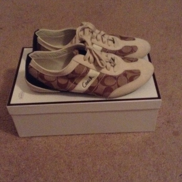 Coach sneakers - Picture 2 of 4