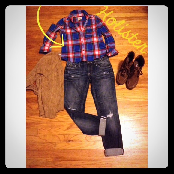 ⛔️SOLD⛔️Holister Flannel Shirt.