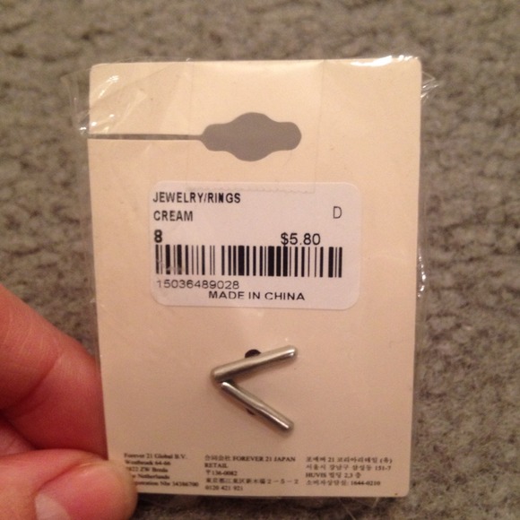 Ring - Picture 3 of 3