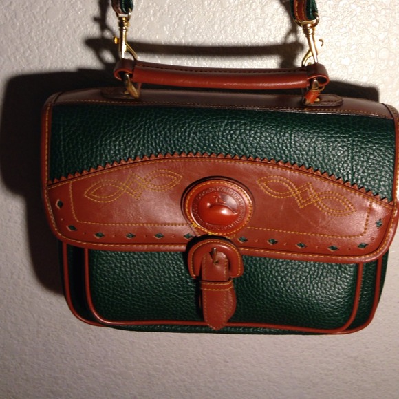Dooney & Bourke