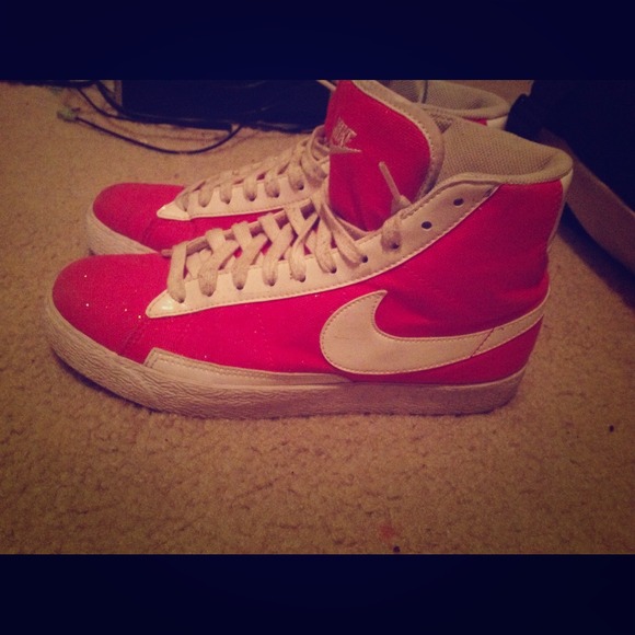 Nike blazers pink glitters