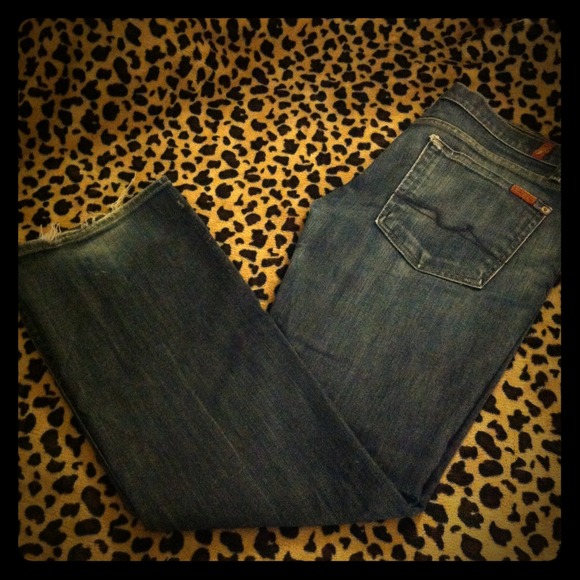 Authentic 7for all mankind flip flop style jeans