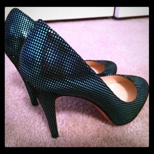 CHRISTIAN LOUBOUTIN Declic Metallic 120 Pumps Sz36