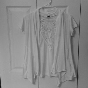 A beautiful Floy throw over Top. ????