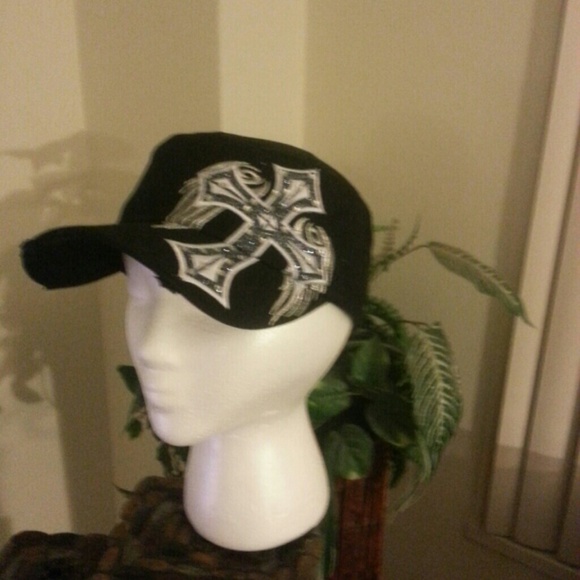 Ladies fashion cap - Picture 2 of 2