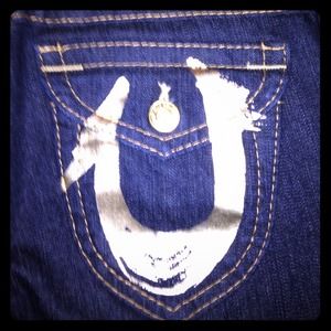 SOLD!! 💯Authentic True Religions
