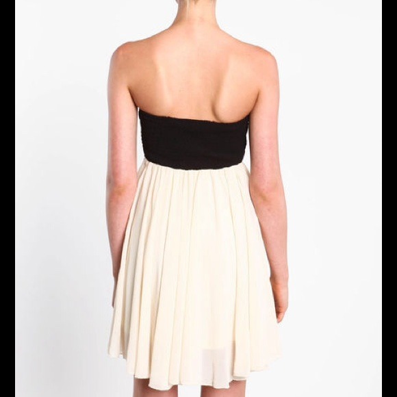 Tribal Print Party Dress - Picture 4 of 4