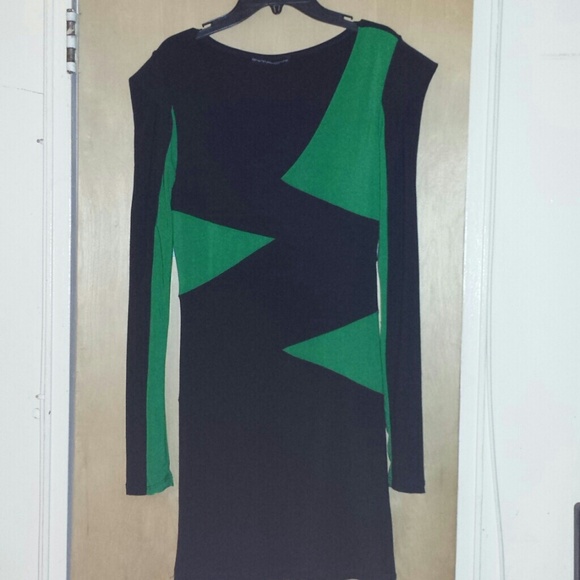 Green/black mini dress