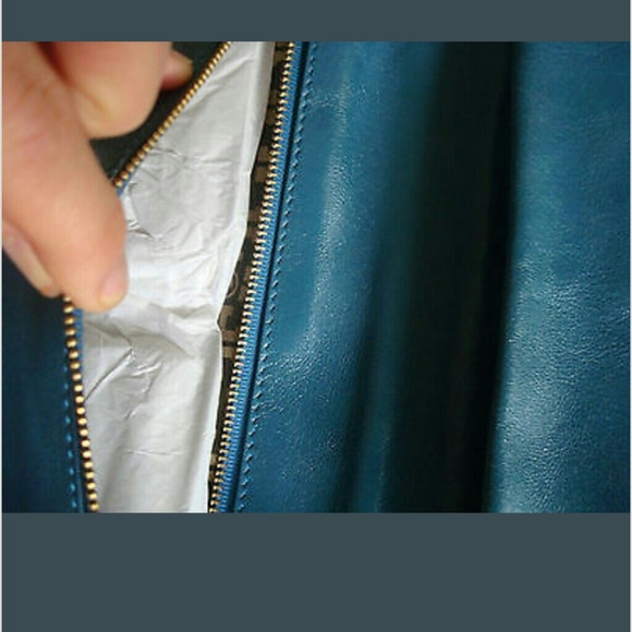 ❤️SOLD❤️ Tory Burch Reva Clutch Rare. - Picture 4 of 5