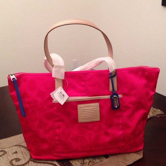 **SOLD**Coach Tote bag