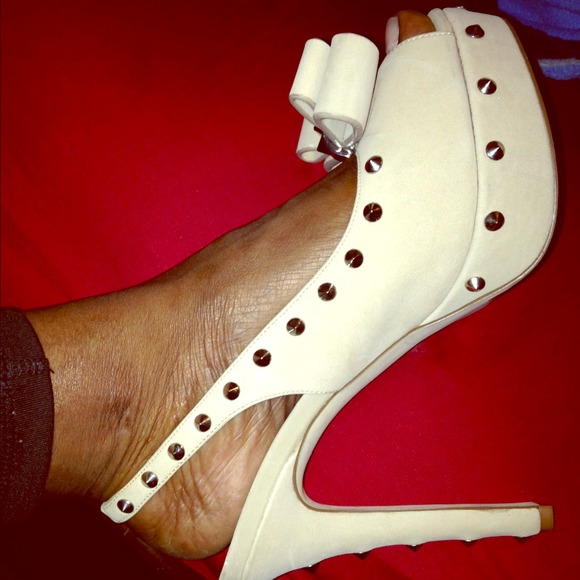 Gianni bini spiked heels
