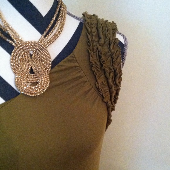Olive green one shoulder dress. - Picture 2 of 4