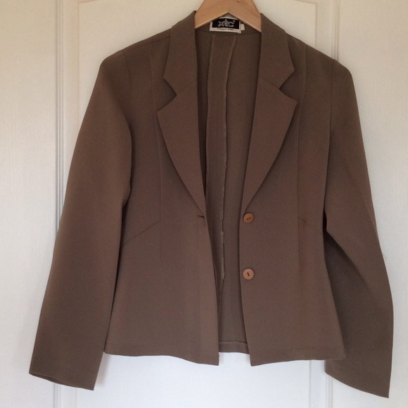 Blazer/Jacket - Picture 2 of 3