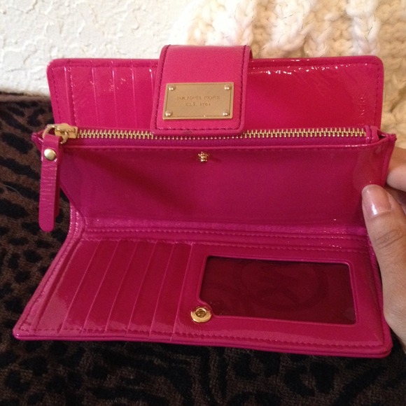 ❤️BUNDLED/ TRADED @diannelloo❤️ - Picture 2 of 3