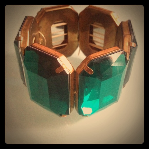 Emerald green oversize bracelet
