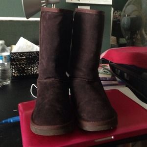 Brown UGGS Boots