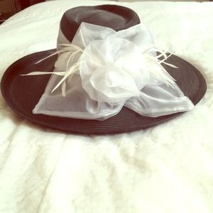 Dress and hat bundle!