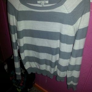 Stripped sweater.