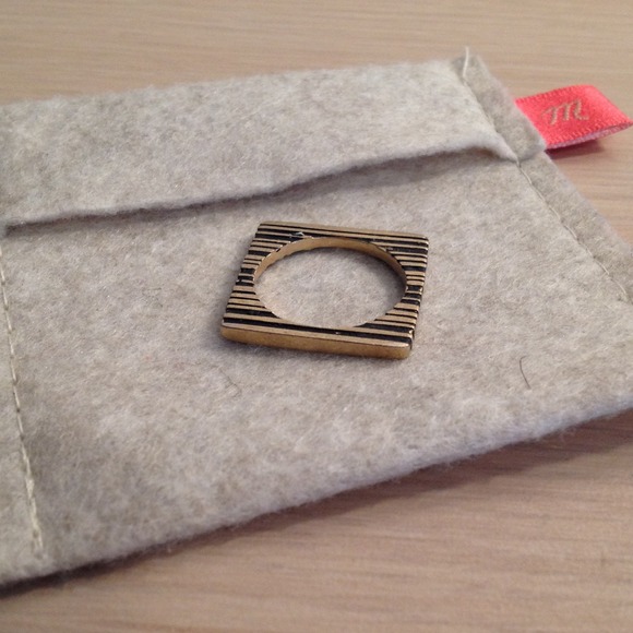 🎊🍦Host Pick💋💋 Madewell ring