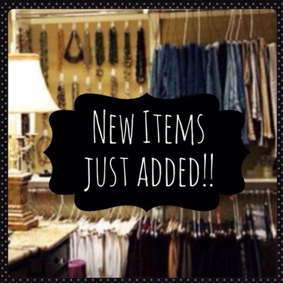 New Arrivals Now Available! 🛍 - Picture 3 of 3