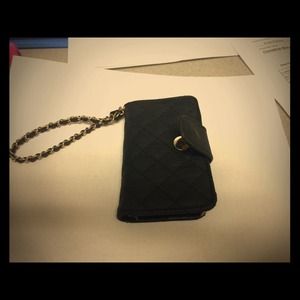 iPhone4/4s wristlet card holder.