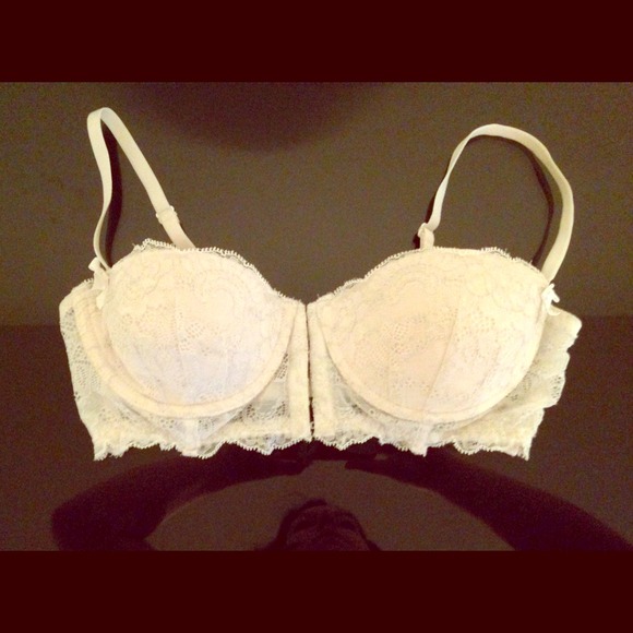 BF SALE $5 OFF! VS Sexy Little Things Bra 34C