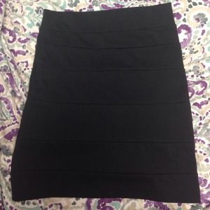 Lush black skirt