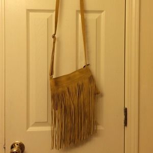 Cross body fringe purse!