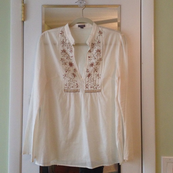 Ann Taylor cream sheer top - Picture 1 of 3