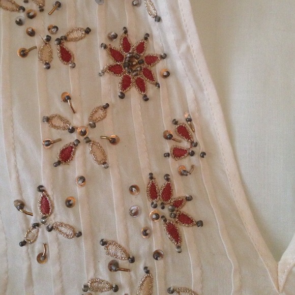 Ann Taylor cream sheer top - Picture 2 of 3