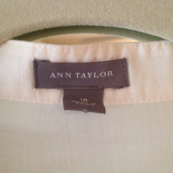 Ann Taylor cream sheer top - Picture 3 of 3