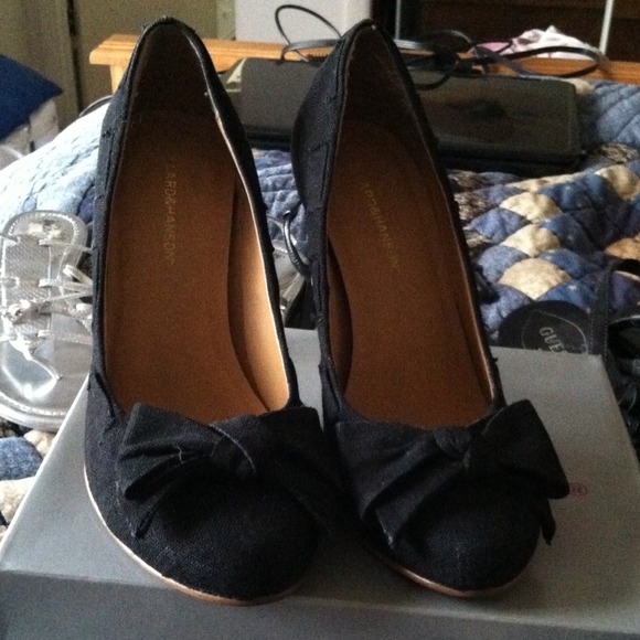 Sold sold sold - Picture 2 of 4