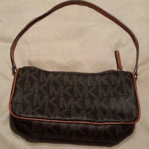 100% authentic michael kors handbag