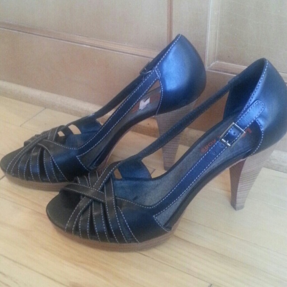REDUCED! Michael Kors black sandals