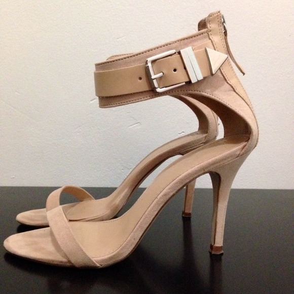 Zara nude ankle strapped heels ON HOLD