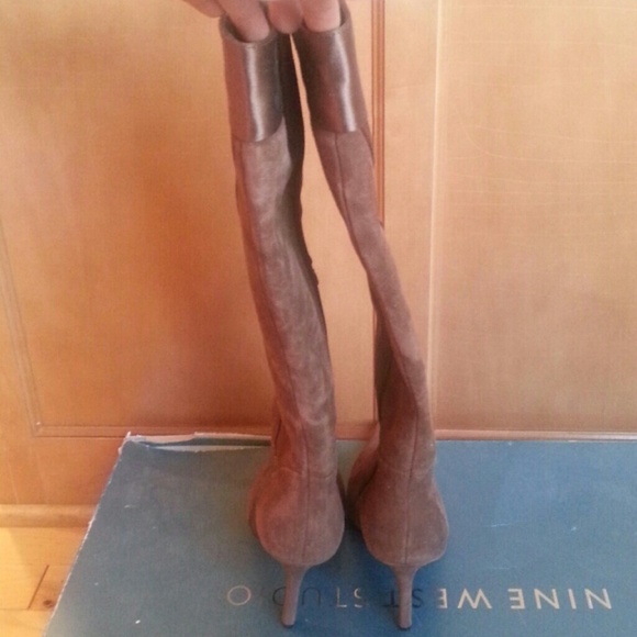 REDUCED! Nine West suede boots - Picture 3 of 4