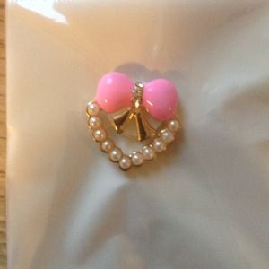 Now and faux pearl home key sticker