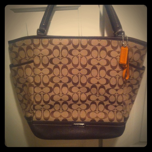 New Never Used Coach Purse With Tag!