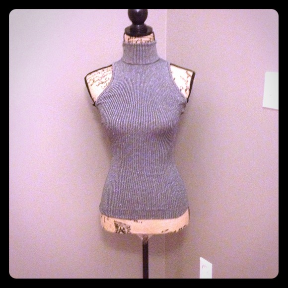 BEBE sleeveless sparkly turtleneck sweater top!