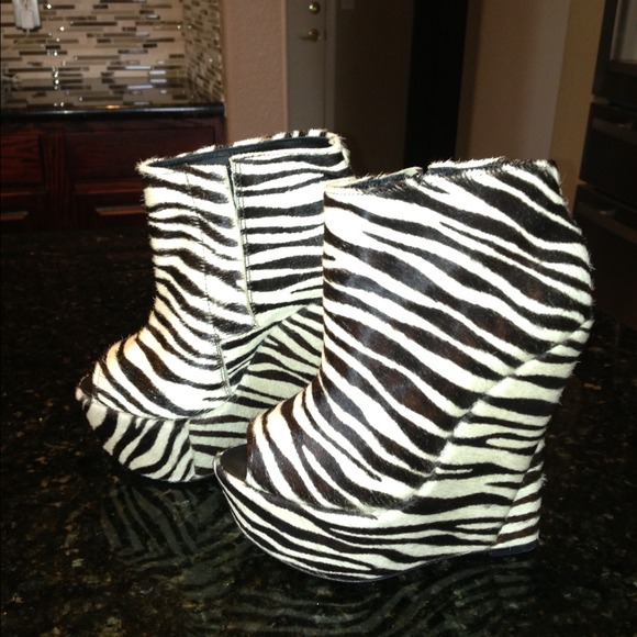 *Ashish* Platform Boots!