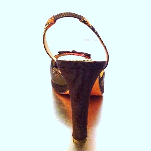 Embroidered silk metallic heels - Picture 4 of 4