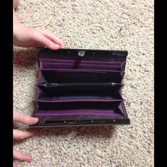 Wallet - Picture 2 of 2