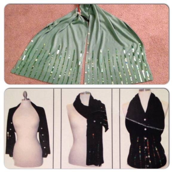 Accessories - 🎉HP 11/29🎉Multi-Use Cashmere Green Scarf