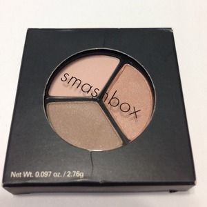 Make up- smashbox eyeshadows