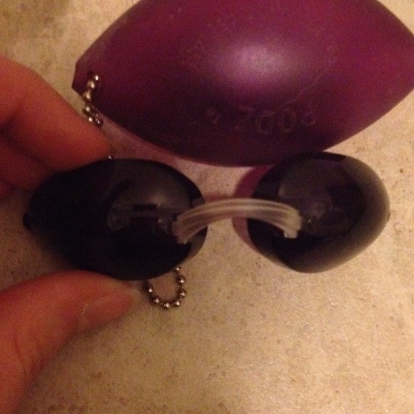 Podz tanning goggles