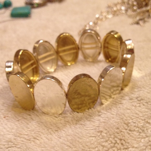 🔴SOLD🔴Silver & Gold TONED! STRECH bracelet.