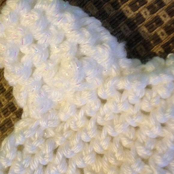 Hello kitty beanie - Picture 3 of 3