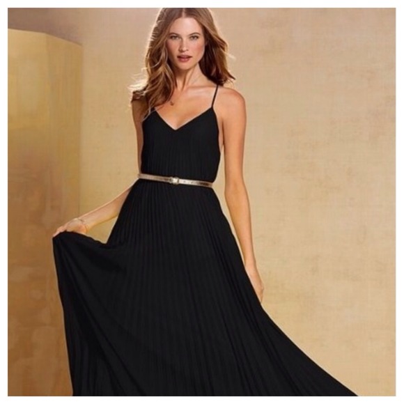 🚫GIFTED🚫Victoria's Secret Black Knife Pleat Maxi - Picture 3 of 4